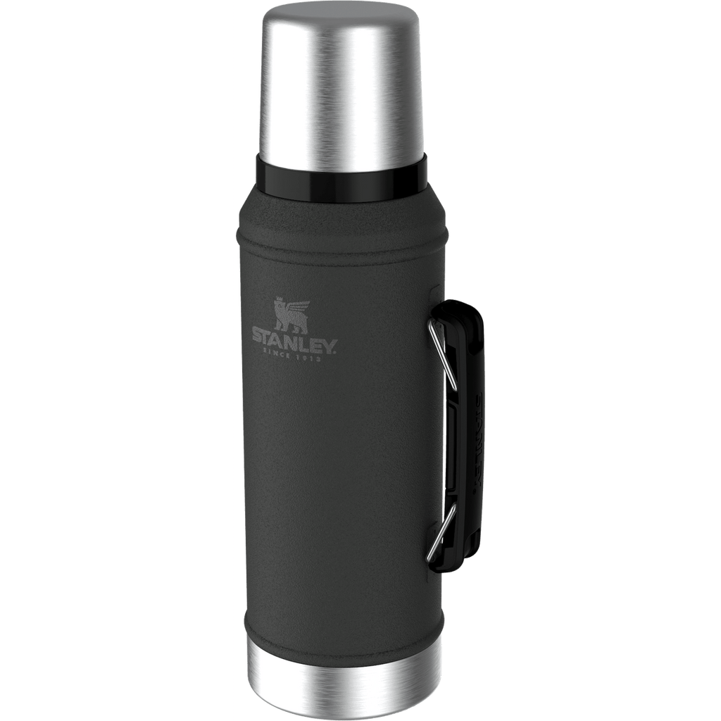 Termo Stanley Clásico Con Manija Y Tapón Cebador | 950 ml